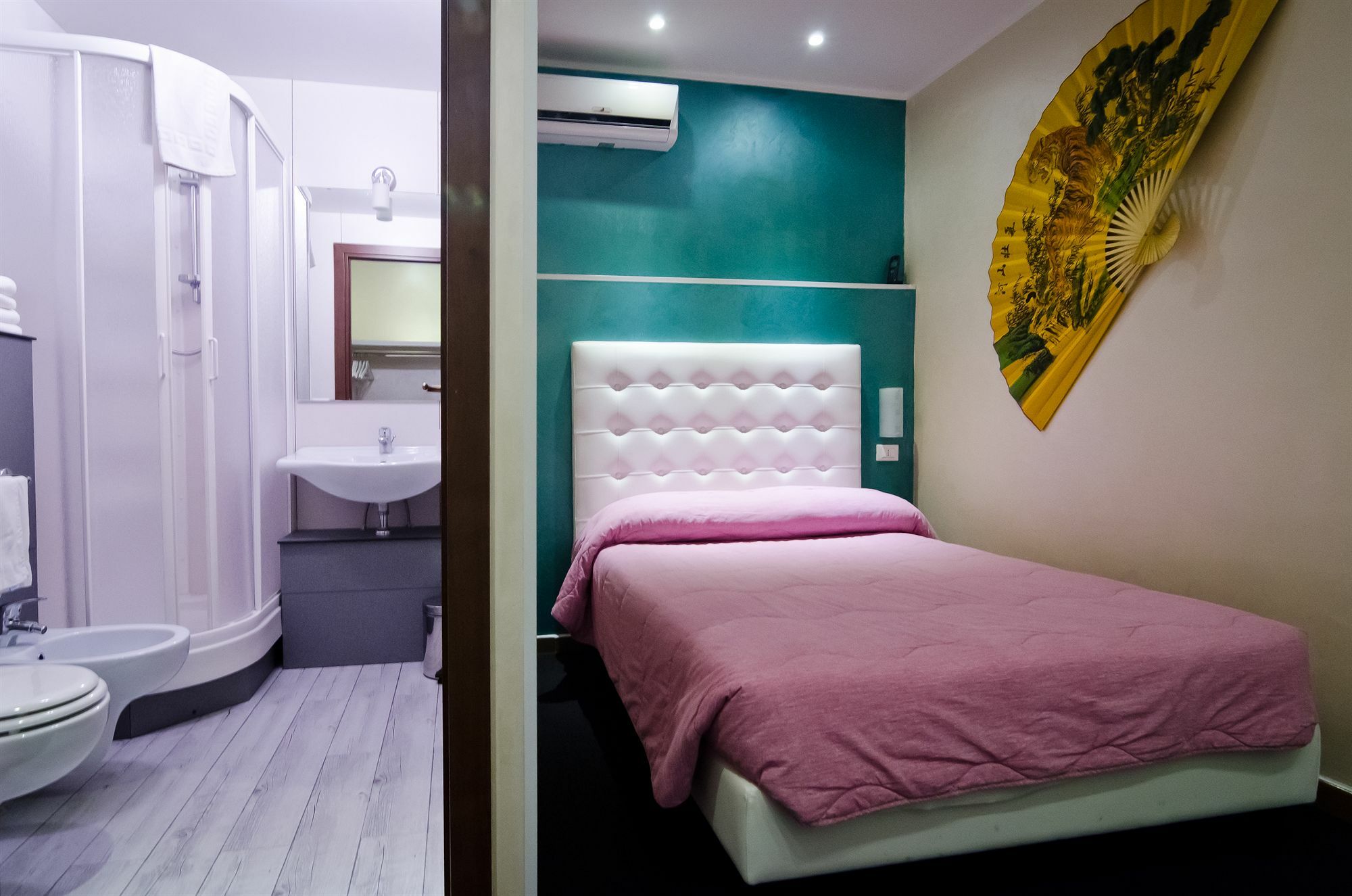 Londrino Sanremo Hotel Buitenkant foto